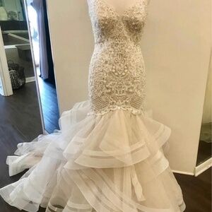 2019 Allure Bridal Gown